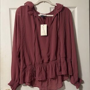 NWT Women’s Long Sleeve Universal Thread Medium Dark Mauve
